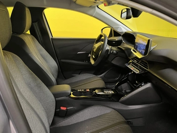 Image véhicule  Peugeot 208 (24)