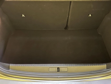 Image véhicule  Peugeot 208 (7)