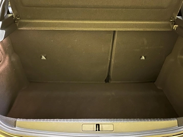 Image véhicule  Peugeot 208 (6)