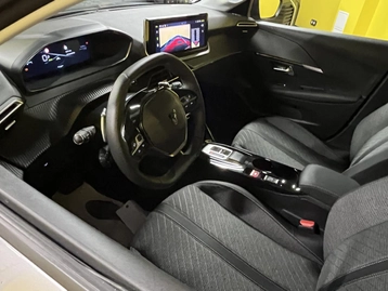 Image véhicule  Peugeot 208 (31)