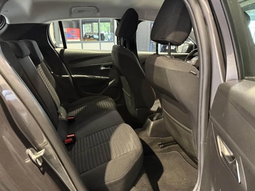 Image véhicule  Peugeot 208 (35)