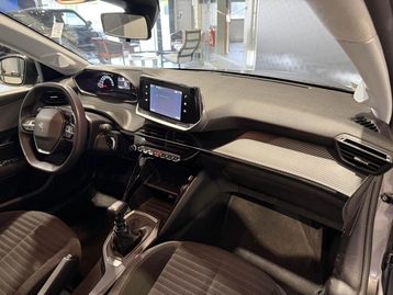 Image véhicule  Peugeot 208 (19)