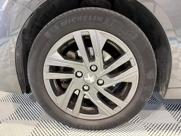 Image véhicule  Peugeot 208 (24)