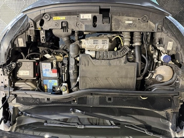 Image véhicule  Peugeot 208 (53)
