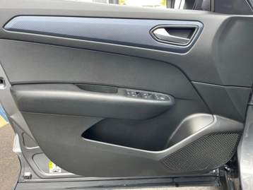 Image véhicule  Renault ARKANA (20)