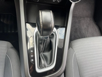Image véhicule  Renault ARKANA (29)