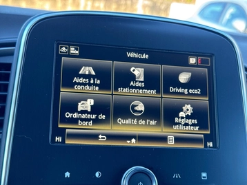 Image véhicule Renault SCENIC (51) Image véhicule Renault SCENIC (51)