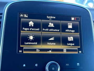 Image véhicule Renault SCENIC (52) Image véhicule Renault SCENIC (52)