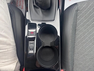Image véhicule  Peugeot 208 (38)