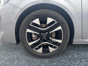 Image véhicule  Peugeot 208 (6)