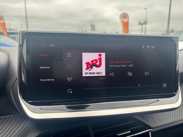 Image véhicule  Peugeot 208 (28)
