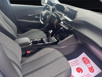 Image véhicule  Peugeot 208 (17)