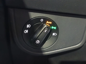 Image véhicule  Volkswagen TAIGO (17)