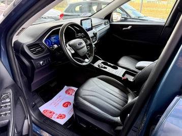 Image véhicule Ford KUGA (7) Image véhicule Ford KUGA (7)