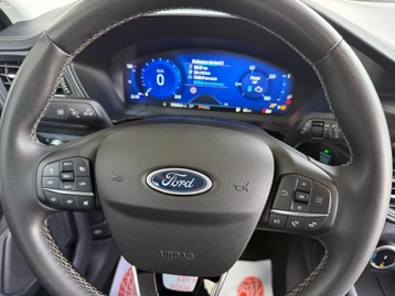 Image véhicule Ford KUGA (11) Image véhicule Ford KUGA (11)