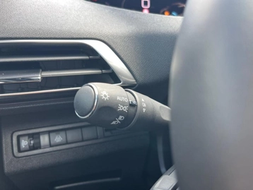 Image véhicule  Peugeot 3008 (27)