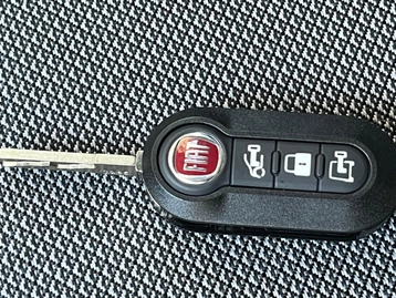 Image véhicule Fiat DOBLO (34) Image véhicule Fiat DOBLO (34)