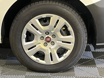 Image véhicule Fiat DOBLO (13) Image véhicule Fiat DOBLO (13)