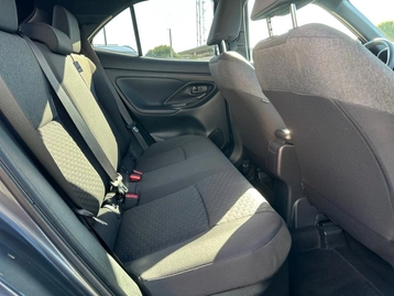 Image véhicule  Toyota YARIS CROSS (17)