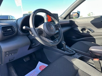 Image véhicule  Toyota YARIS CROSS (22)