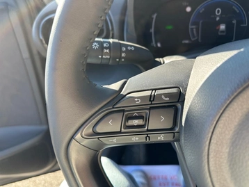 Image véhicule  Toyota YARIS CROSS (33)