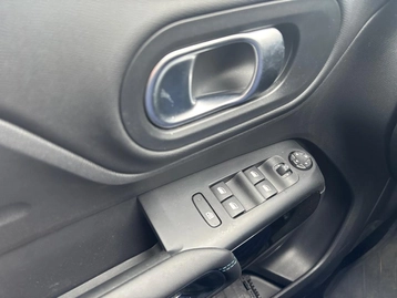 Image véhicule  Citroën C5 AIRCROSS (19)