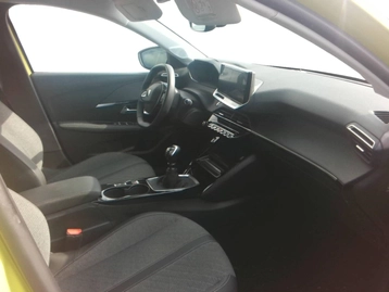 Image véhicule  Peugeot 208 (2)
