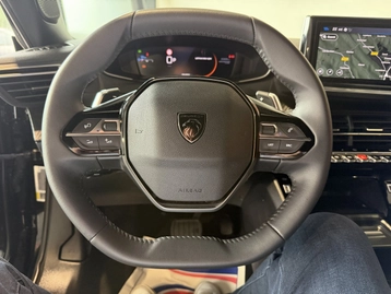 Image véhicule  Peugeot 2008 (17)