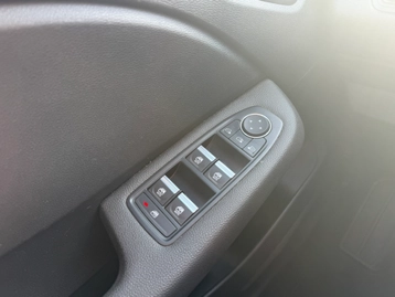 Image véhicule  Renault CLIO V (8)