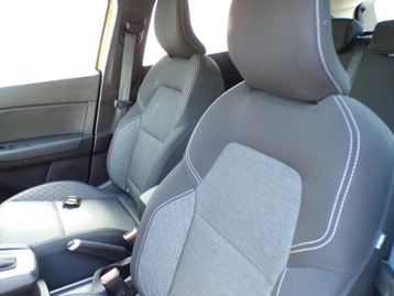 Image véhicule  Renault CAPTUR (7)