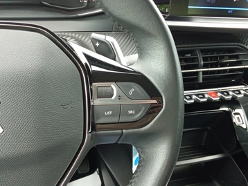 Image véhicule  Peugeot 208 (35)