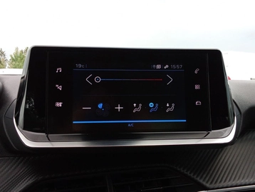 Image véhicule  Peugeot 208 (8)