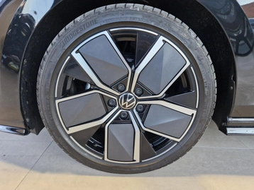 Image véhicule  Volkswagen GOLF (18)