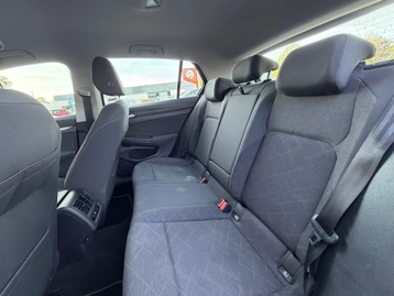 Image véhicule  Volkswagen GOLF (24)