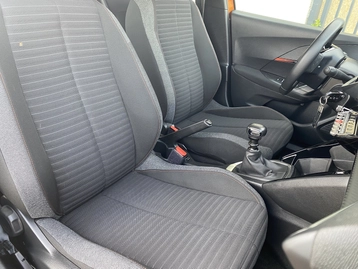 Image véhicule  Peugeot 2008 (12)