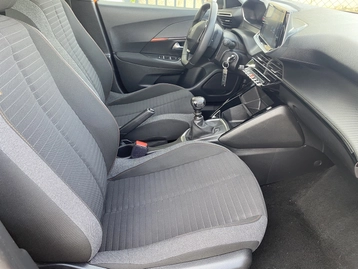 Image véhicule  Peugeot 2008 (14)