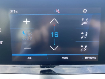Image véhicule  Peugeot 2008 (9)