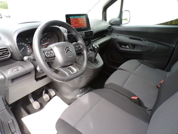 Image véhicule  Citroën BERLINGO (11)
