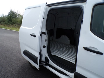 Image véhicule  Citroën BERLINGO (9)