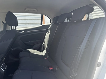 Image véhicule  Renault MEGANE (3)
