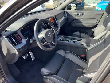 Image véhicule  Volvo XC60 (8)