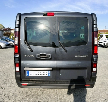 Image véhicule  Renault TRAFIC (5)