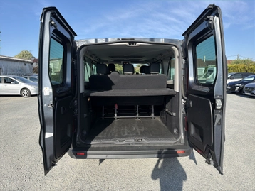 Image véhicule  Renault TRAFIC (8)