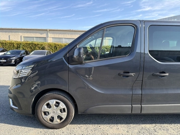 Image véhicule  Renault TRAFIC (1)