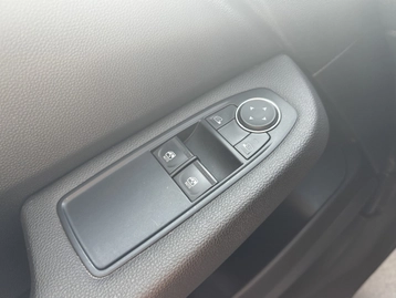 Image véhicule  Renault CLIO (26)