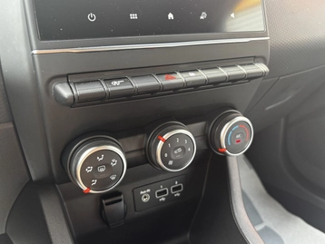 Image véhicule  Renault CLIO (20)