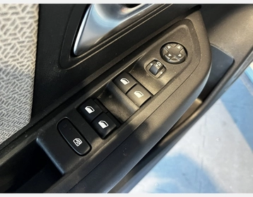 Image véhicule  Citroën C4 (28)
