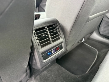 Image véhicule  Volkswagen GOLF (19)