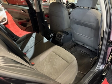 Image véhicule  Volkswagen GOLF (4)