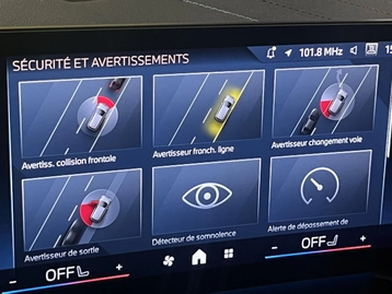 Image véhicule  BMW SÉRIE 1 (23)